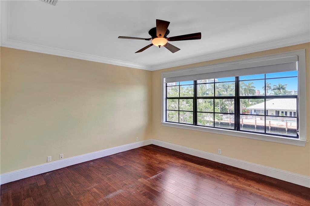 Coral Ridge Country Club - Residential