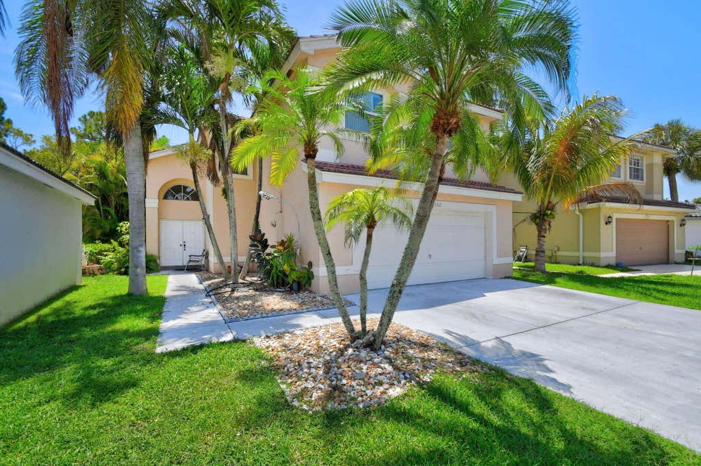 Photo of 8332 Bermuda Sound Way, Boynton Beach, FL 33436 (MLS # B26061754)
