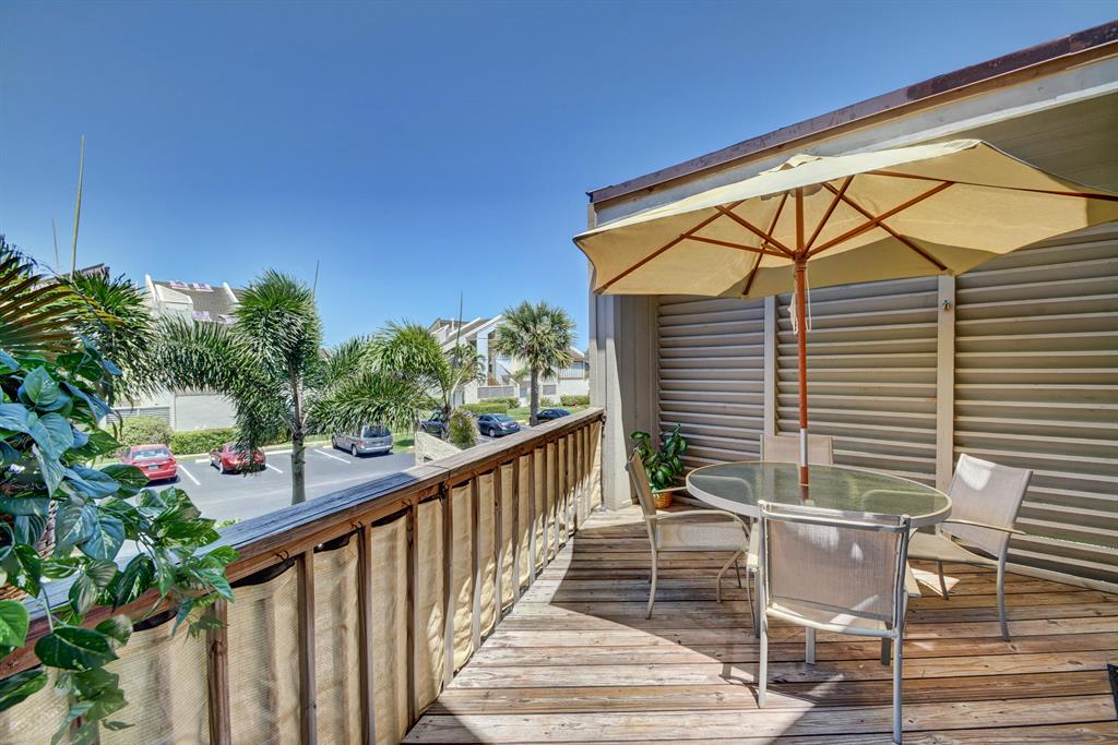 SEA LOFTERS CONDO - Residential