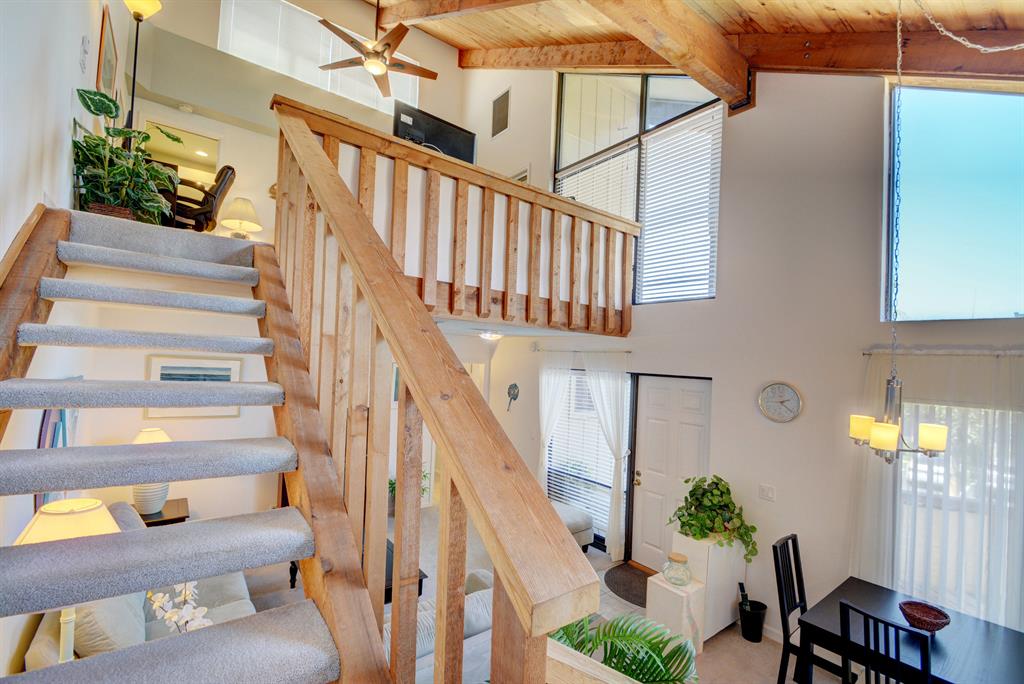 SEA LOFTERS CONDO - Residential