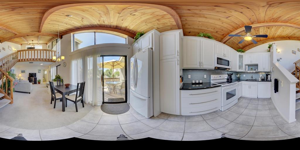 SEA LOFTERS CONDO - Residential