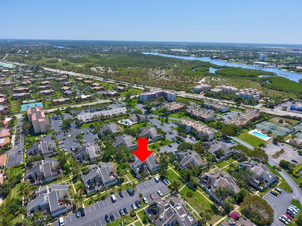 SEA LOFTERS CONDO - Residential