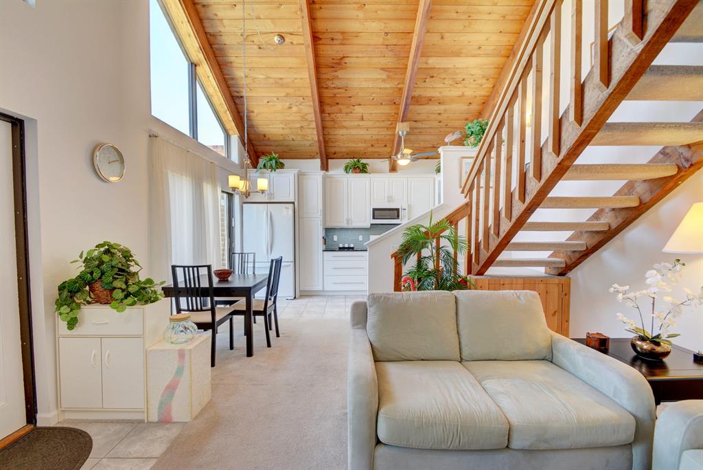 SEA LOFTERS CONDO - Residential