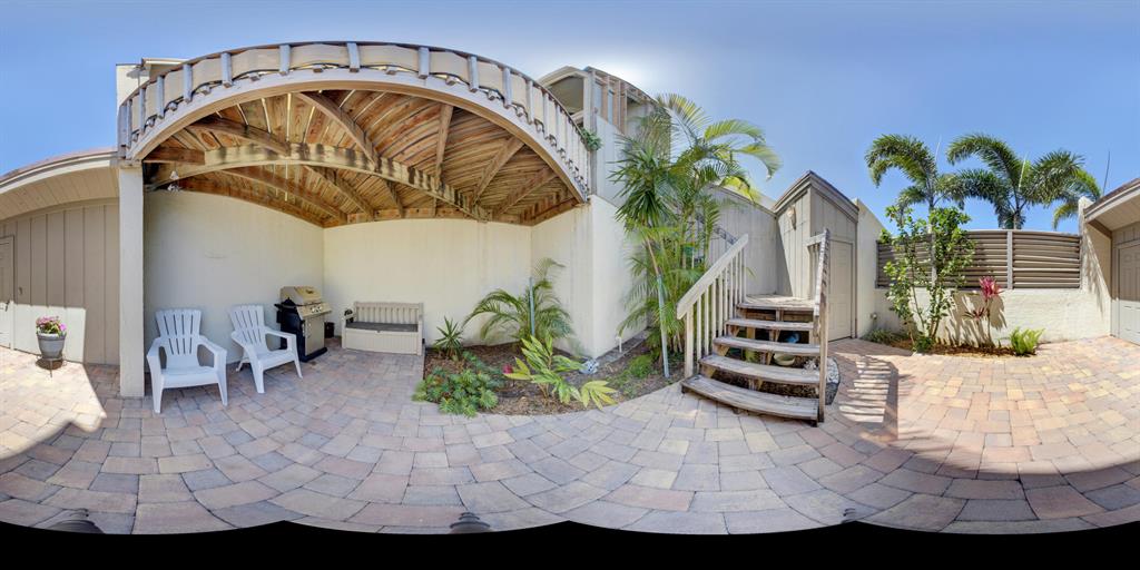 SEA LOFTERS CONDO - Residential