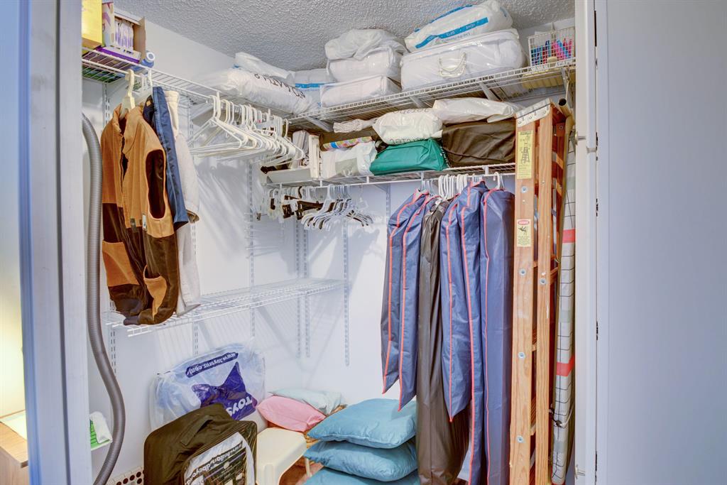 SEA LOFTERS CONDO - Residential