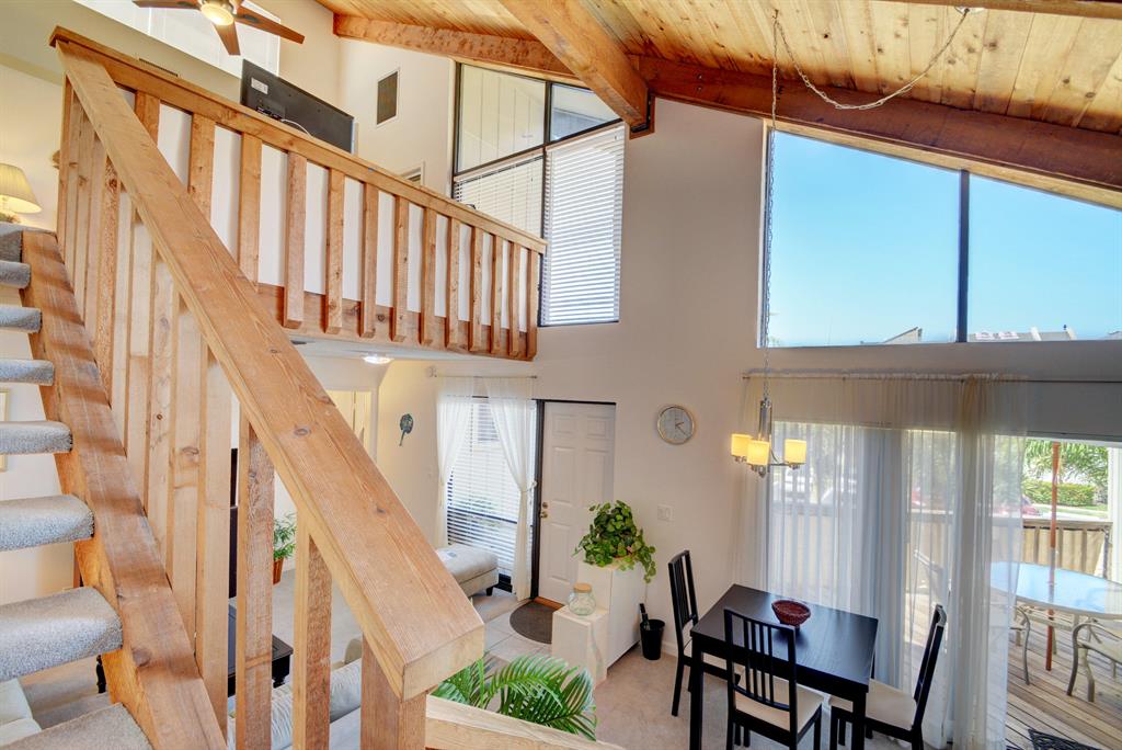 SEA LOFTERS CONDO - Residential