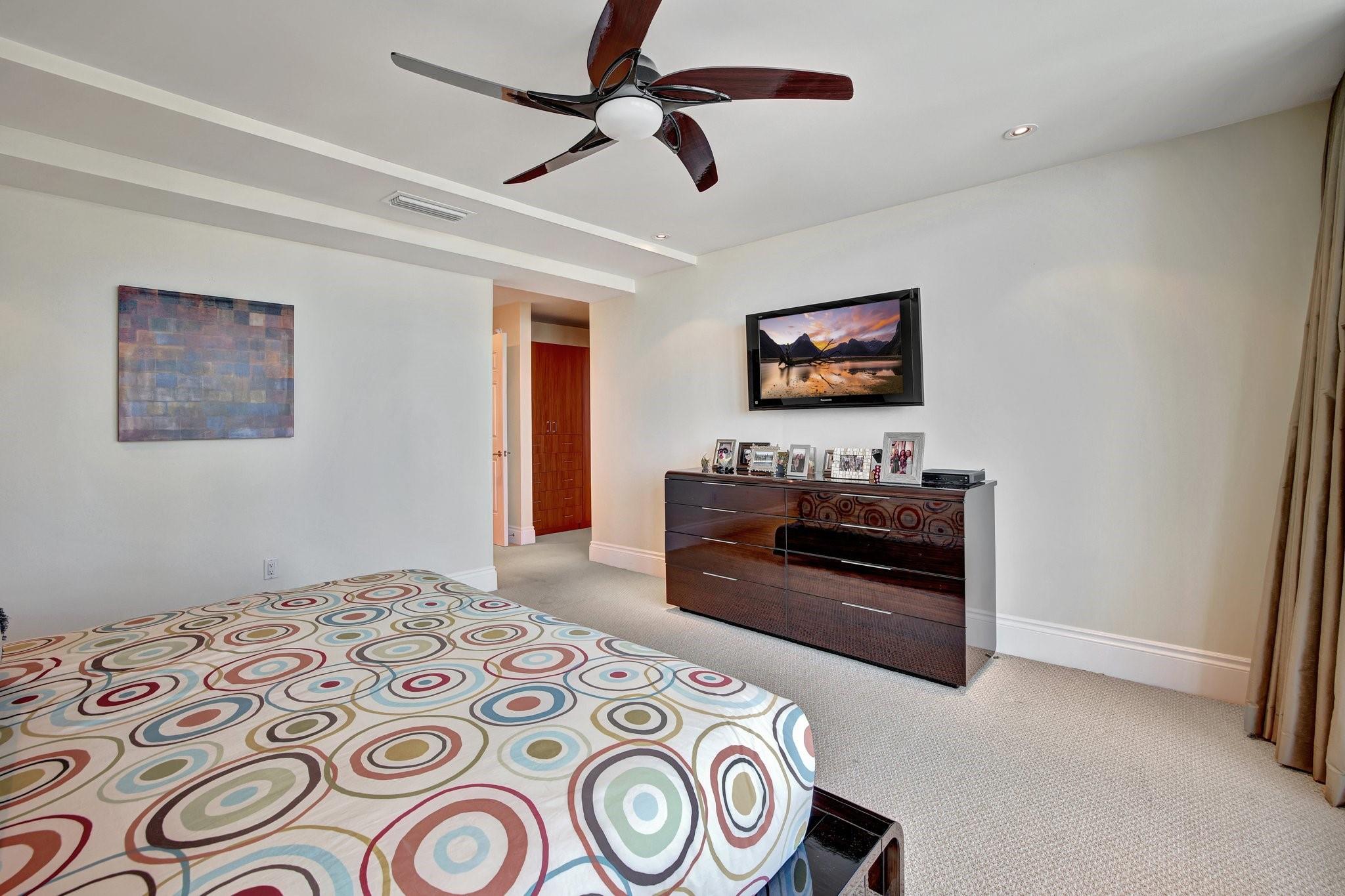 Ritz Carlton - Residential