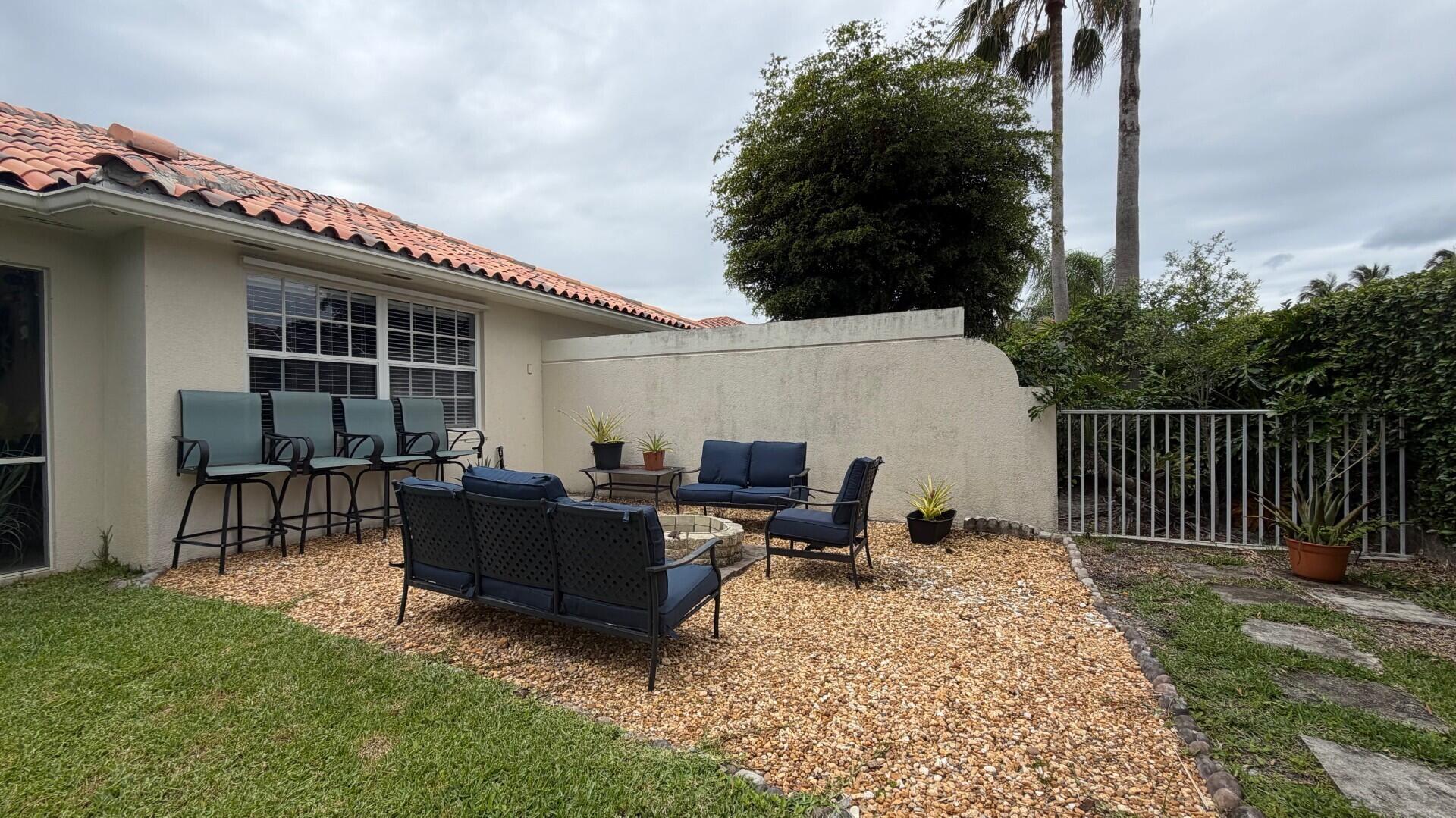 RIVERWALK 2 - Residential