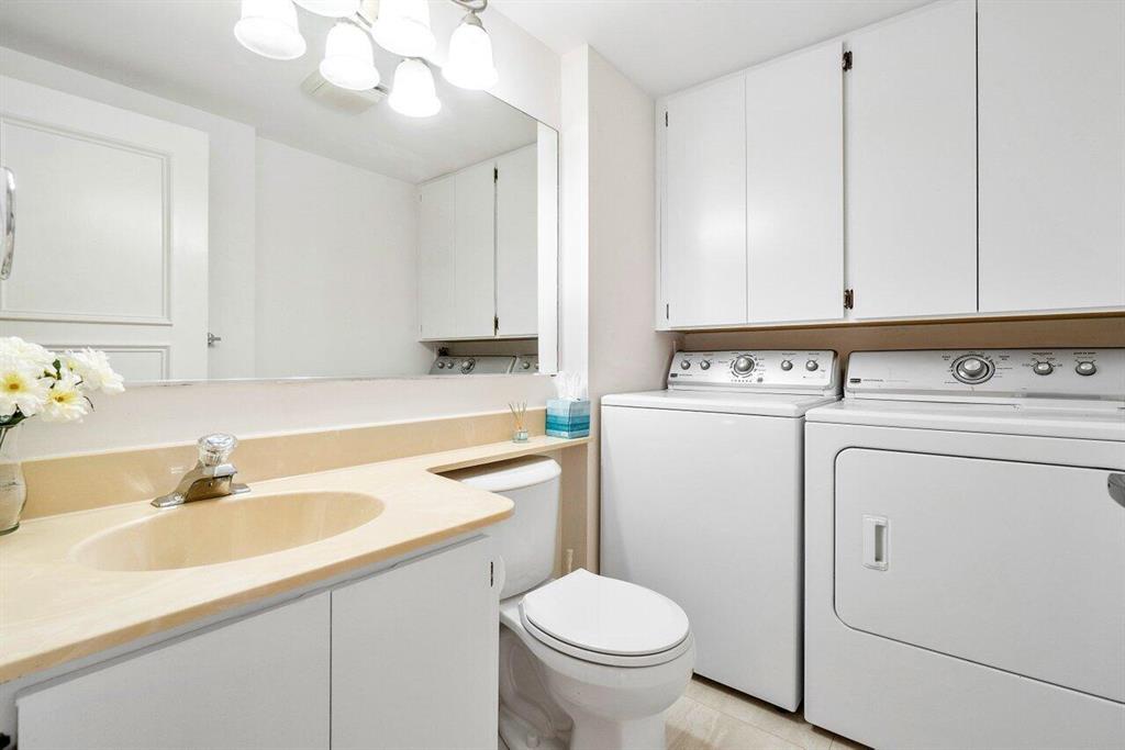 HERITAGE VILLAGE OF P B LAKES - Residential