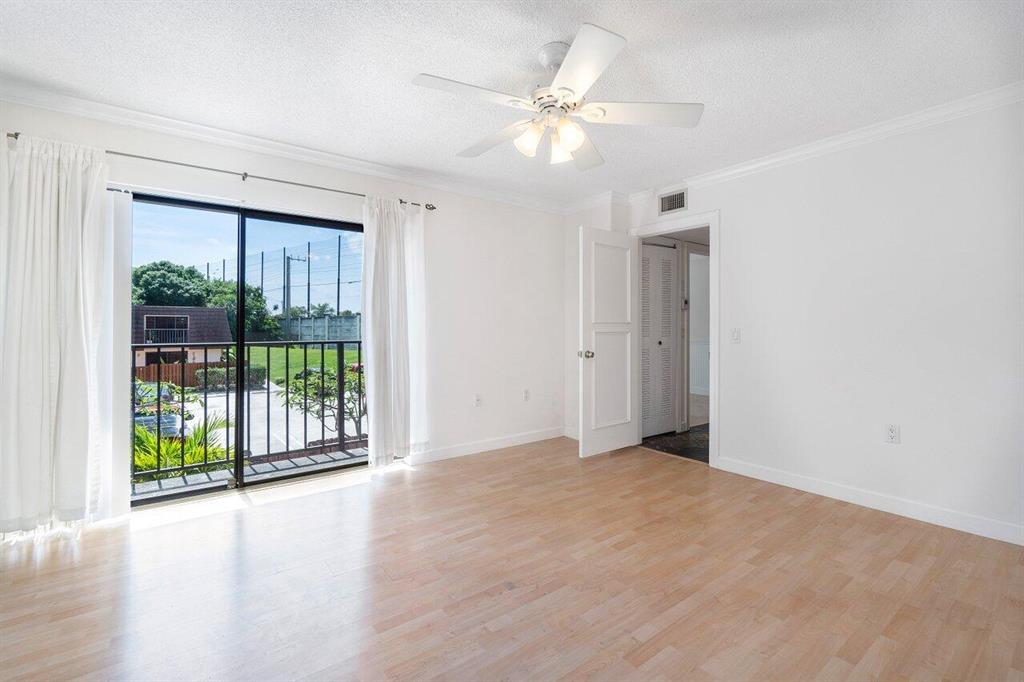 HERITAGE VILLAGE OF P B LAKES - Residential