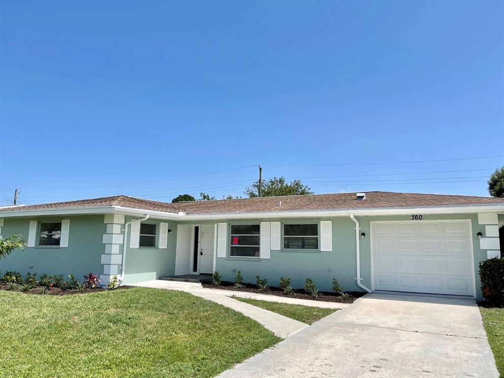 Photo of 760 Cypress Street, Port Saint Lucie, FL 34952 (MLS # R10710289)