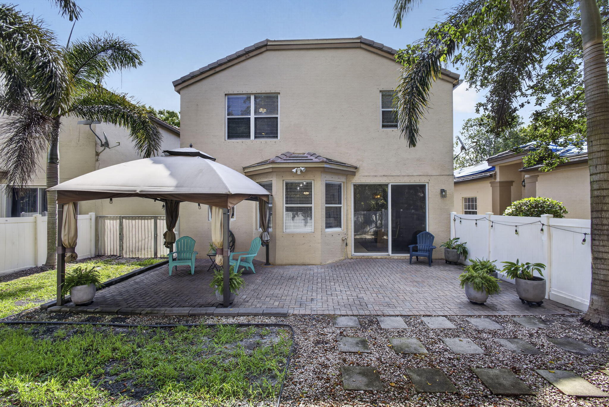 THOROUGHBRED LAKE ESTATES 2 - Residential