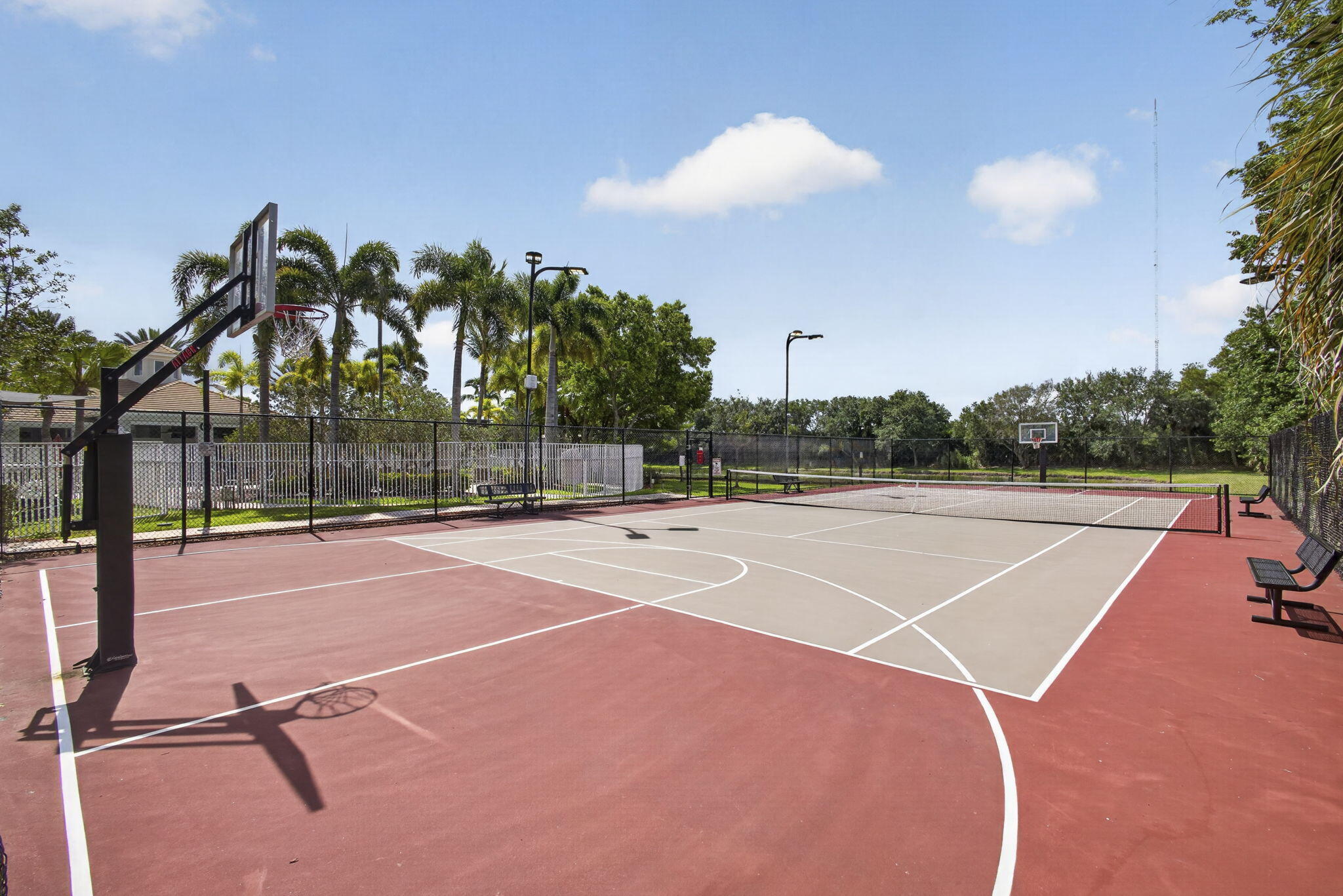 THOROUGHBRED LAKE ESTATES 2 - Residential