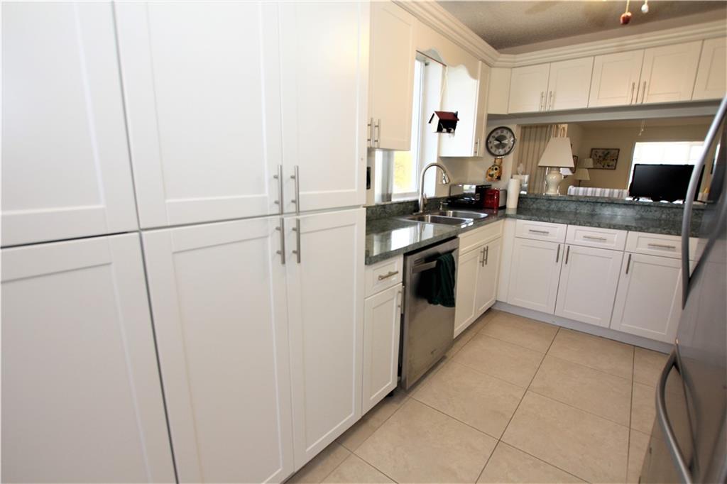 KINGS POINT TAMARAC - Residential