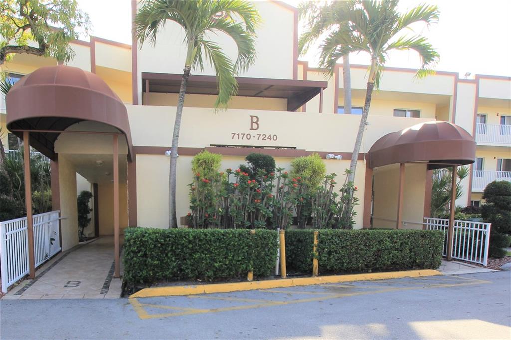 KINGS POINT TAMARAC - Residential