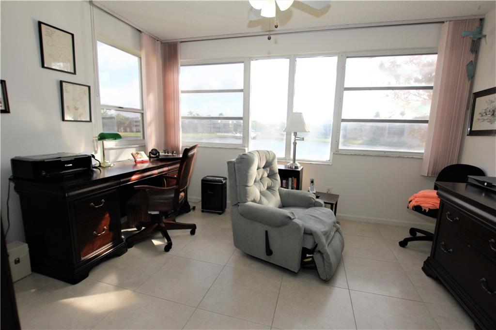 KINGS POINT TAMARAC - Residential