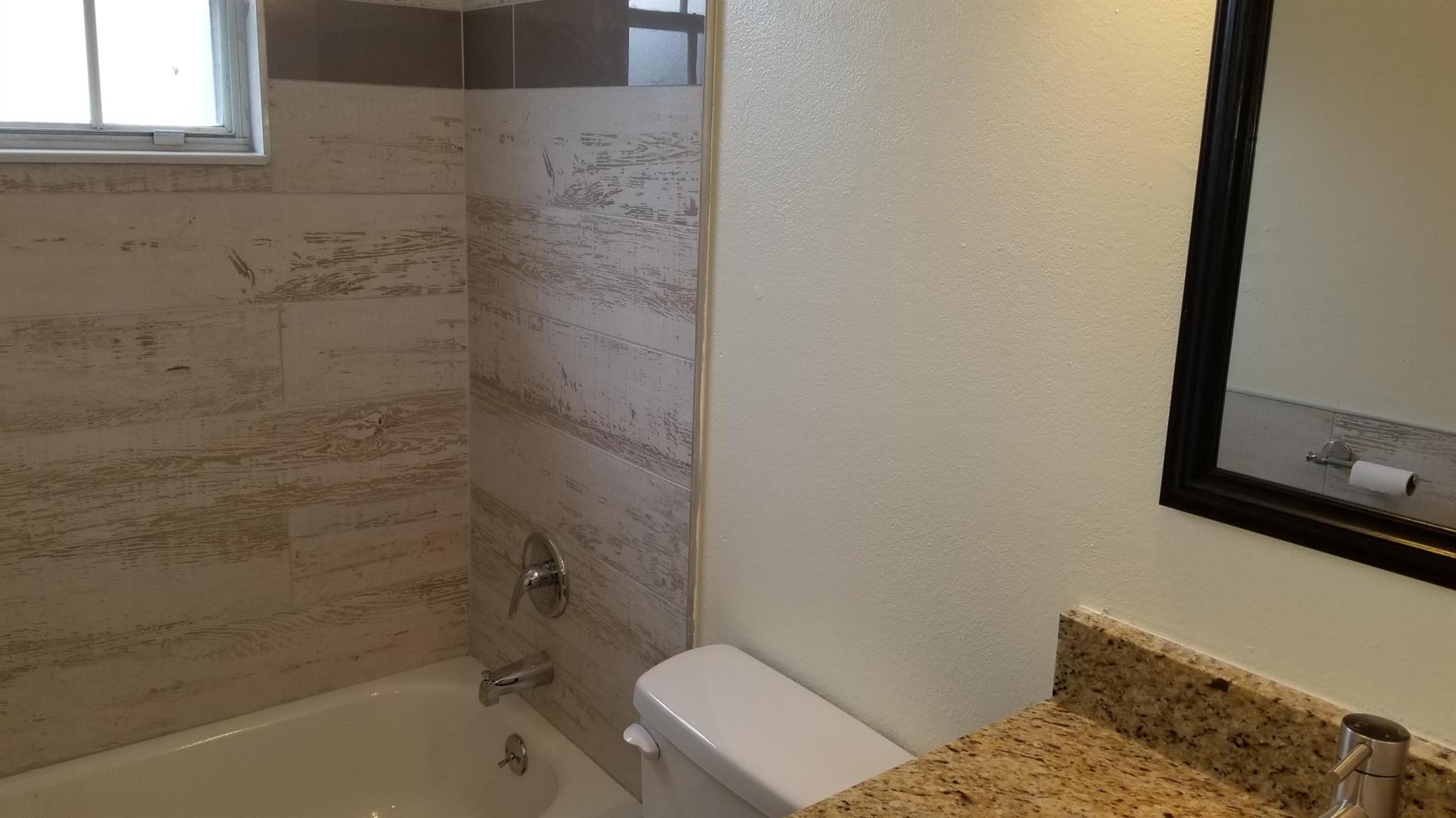 MIDPORT PLACE I, A CONDOM - Residential