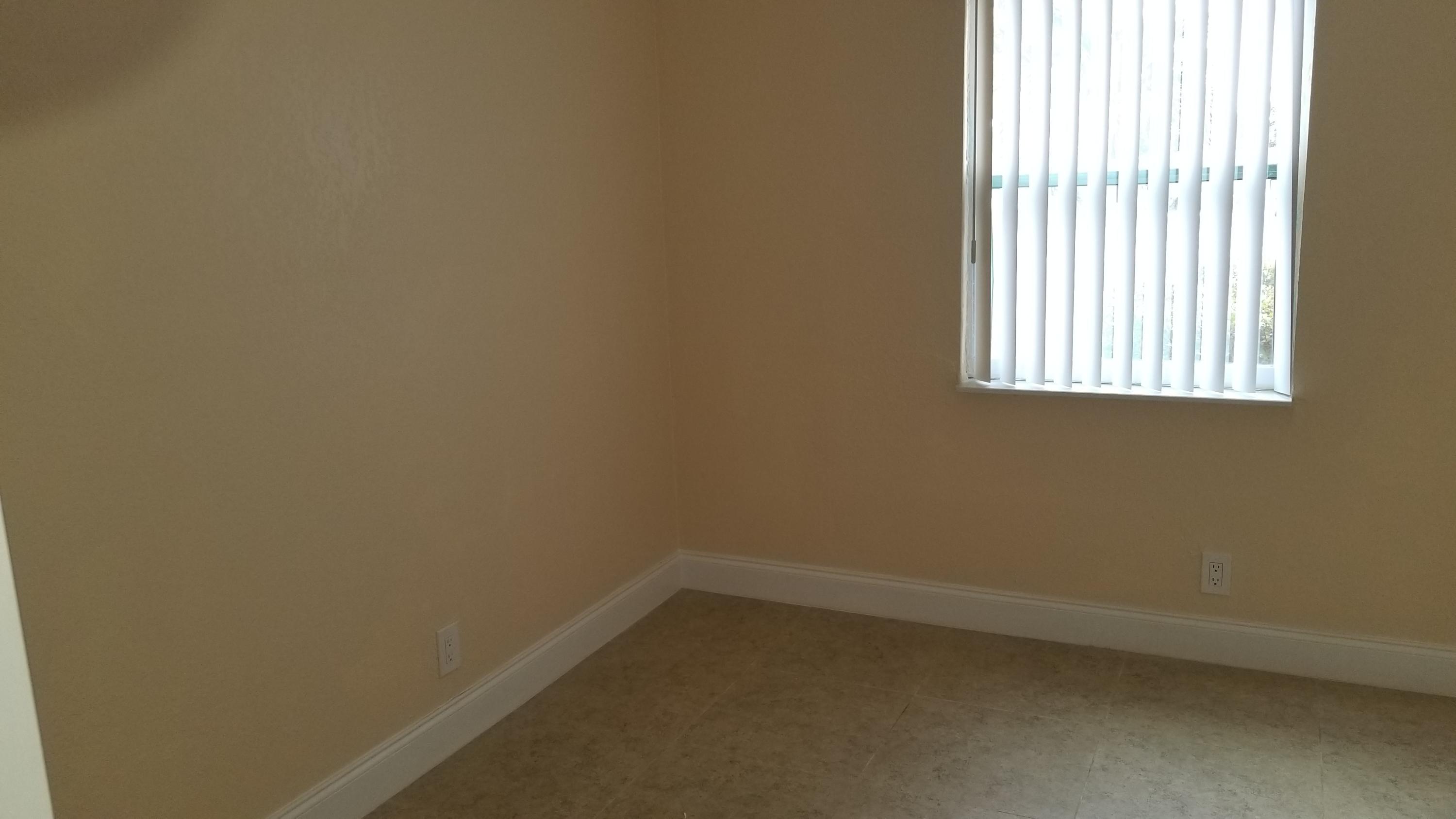 MIDPORT PLACE I, A CONDOMINIUM - Residential