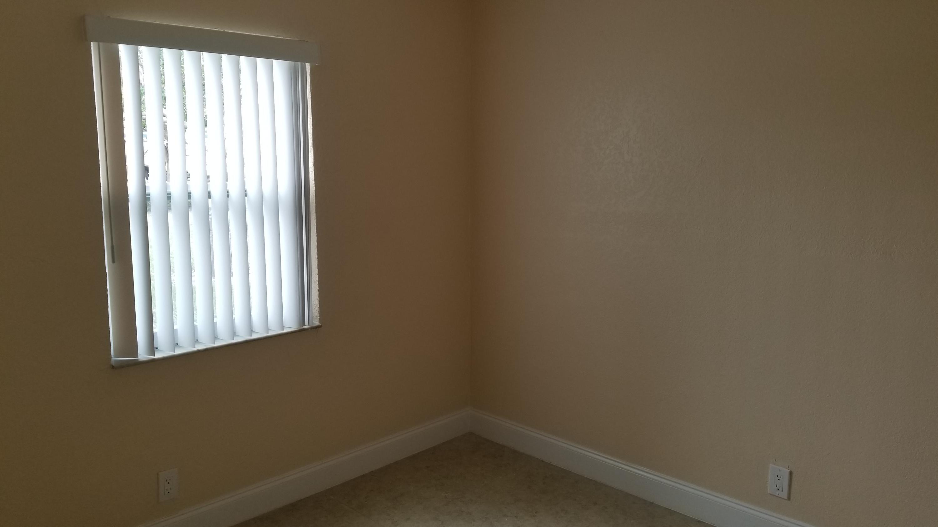 MIDPORT PLACE I, A CONDOMINIUM - Residential