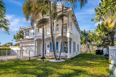 213 Kings Lynn Delray Beach FL 33444