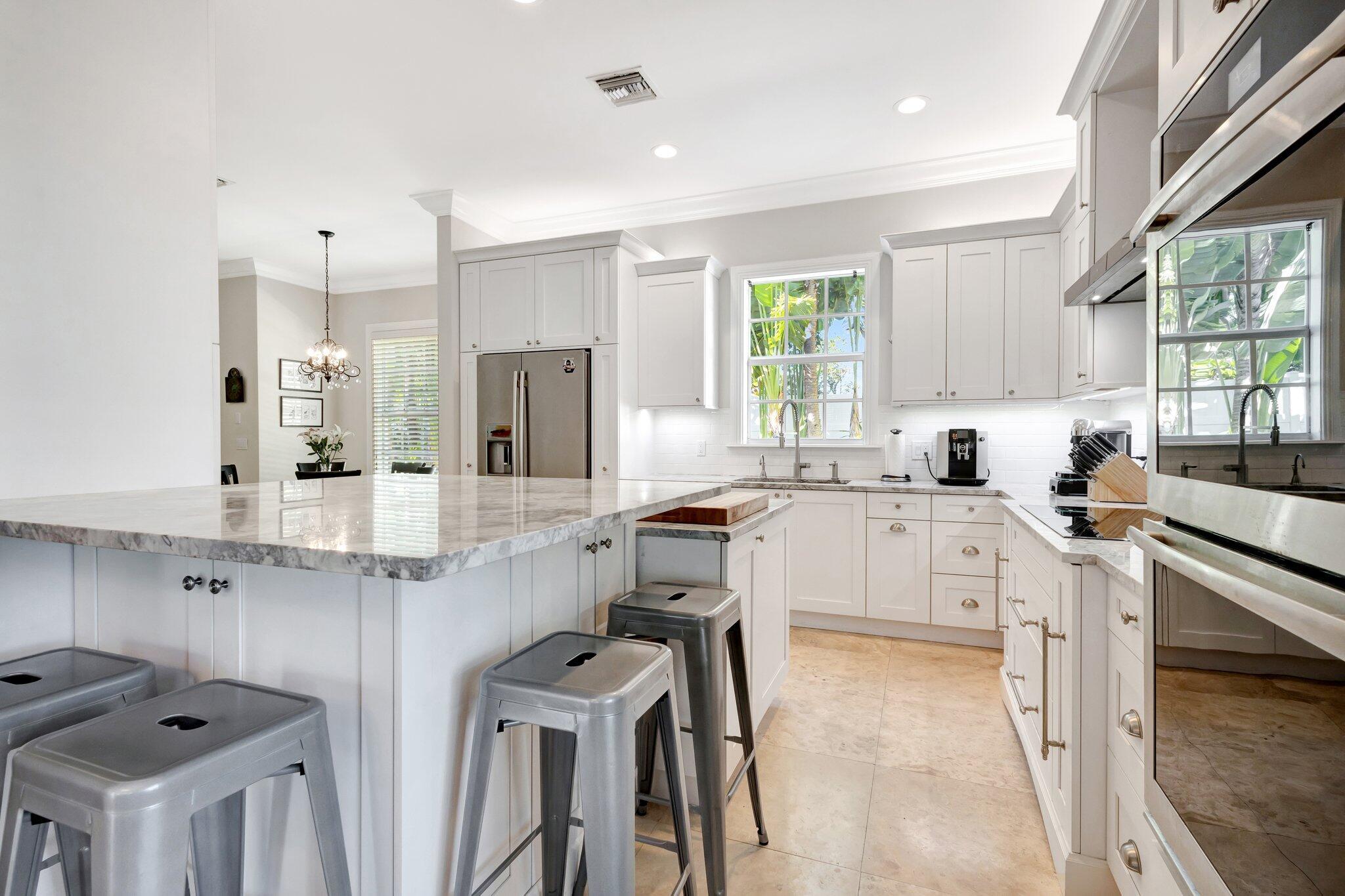 CHEVY CHASE - Residential