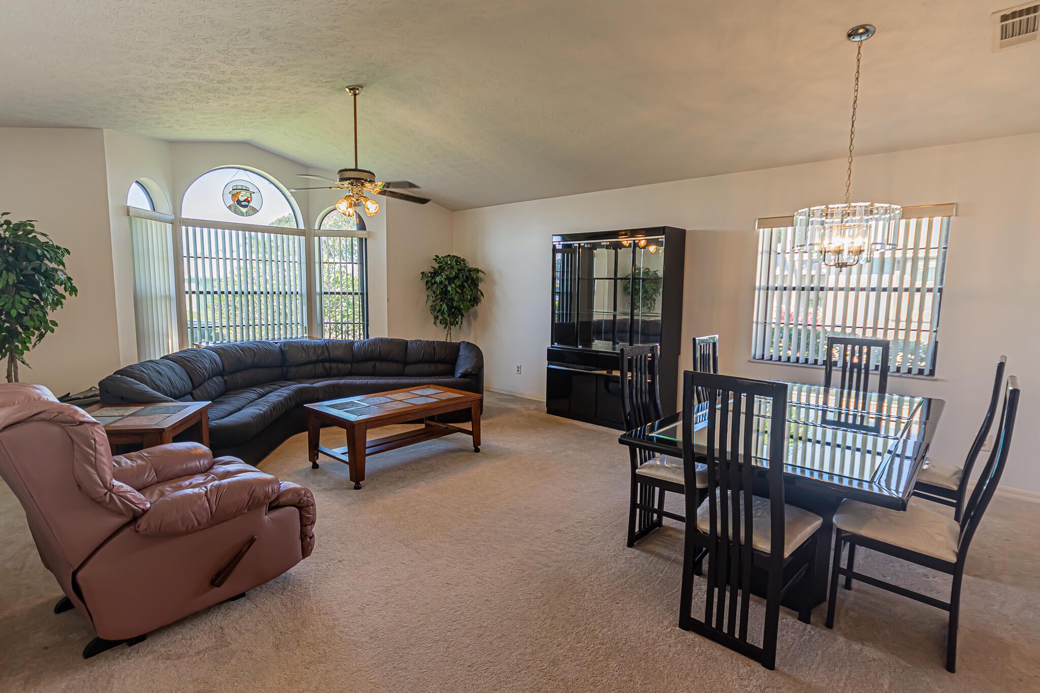 PORT ST LUCIE SECTION 10 - Residential