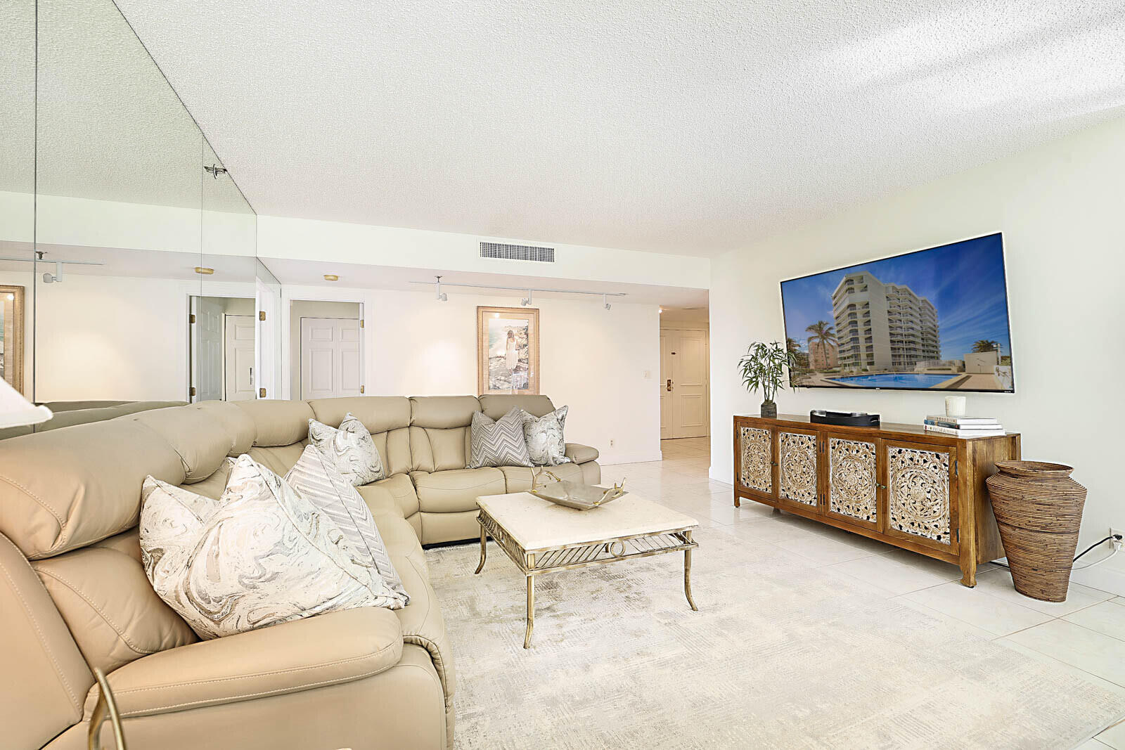 2917 S Ocean Boulevard 405