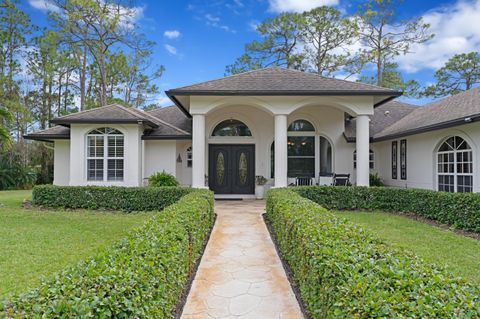 A home in Loxahatchee