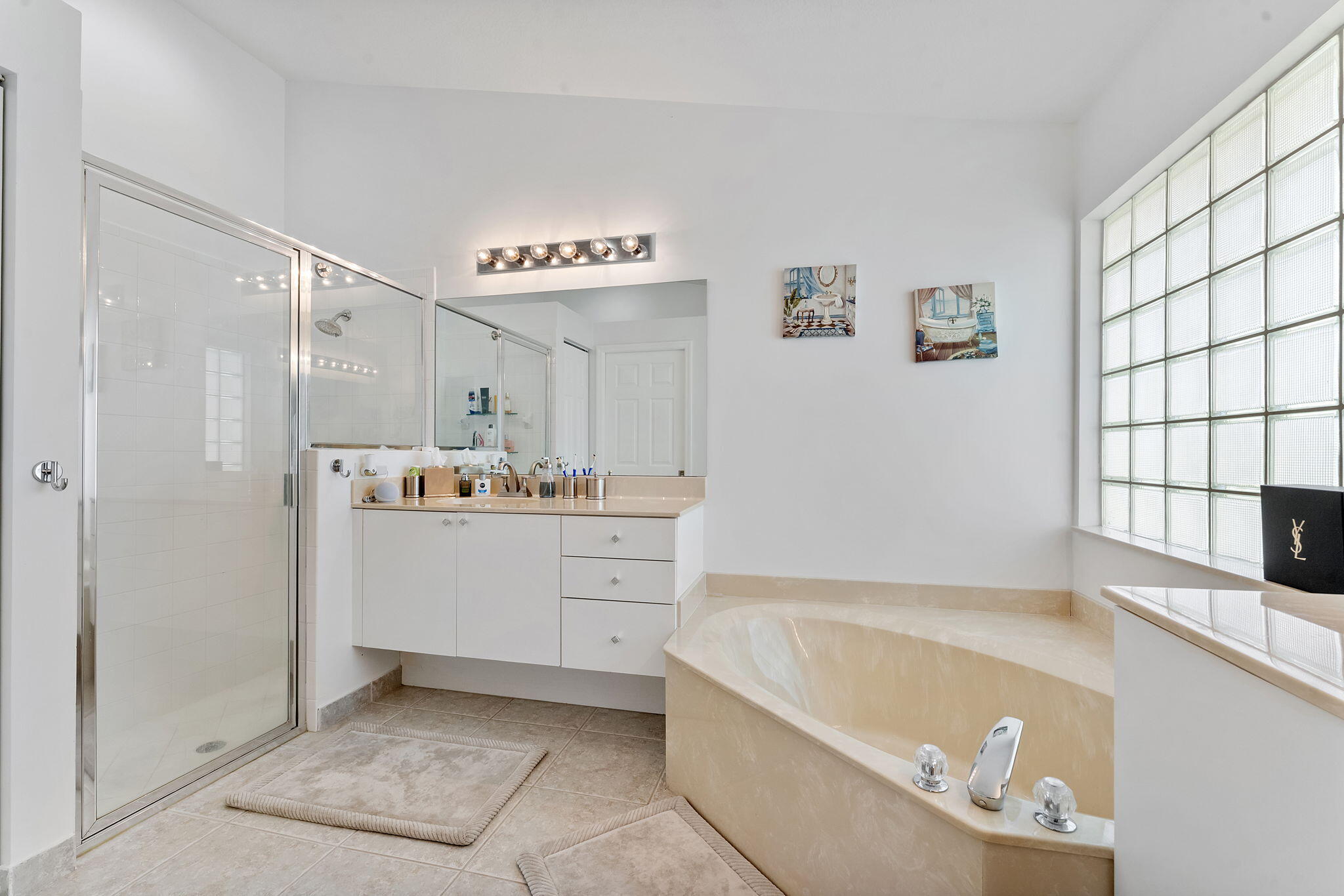 Villa Borghese - Residential Lease