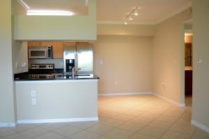 VILLAS AT EMERALD DUNES CONDO - Residential