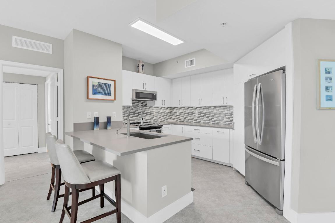 CASA COSTA CONDO - Residential