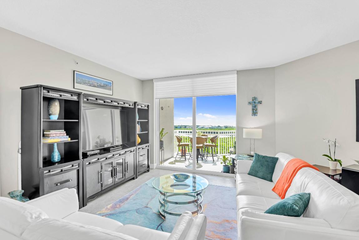 CASA COSTA CONDO - Residential