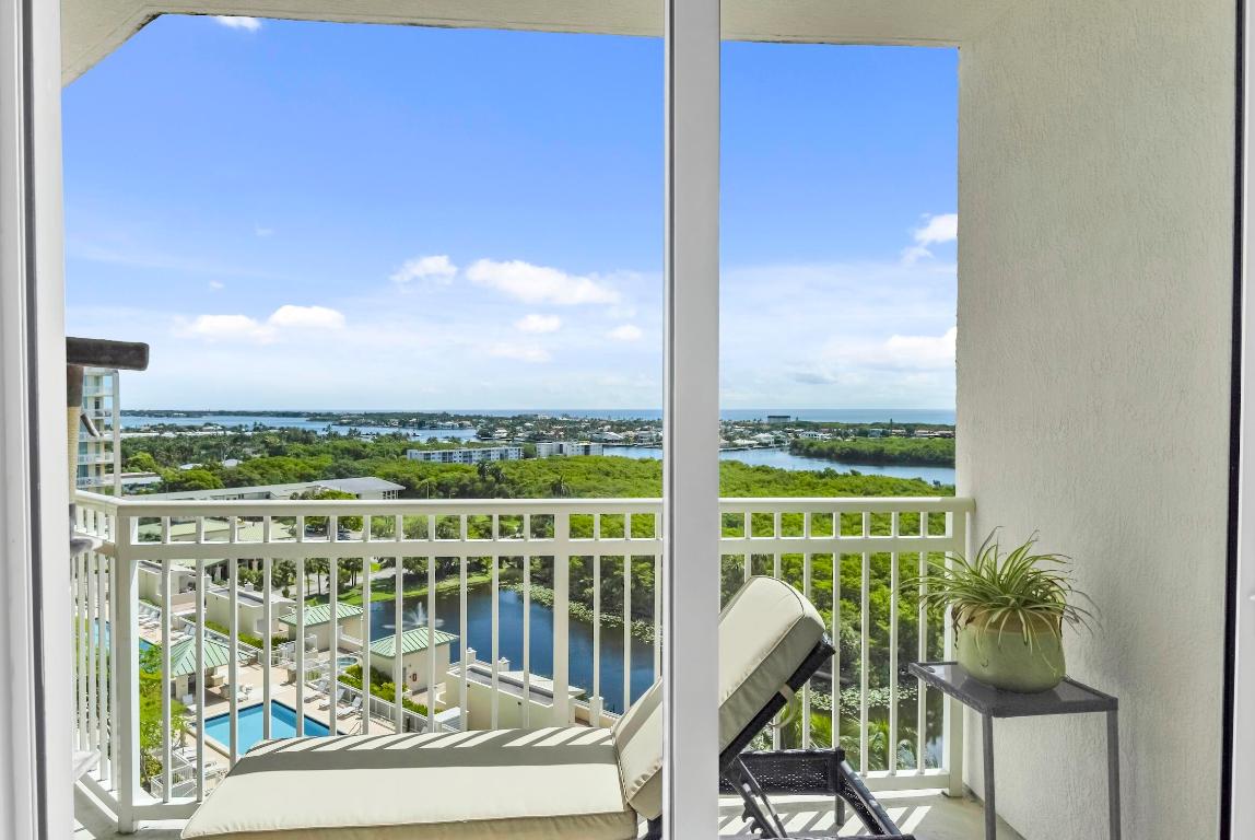 CASA COSTA CONDO - Residential