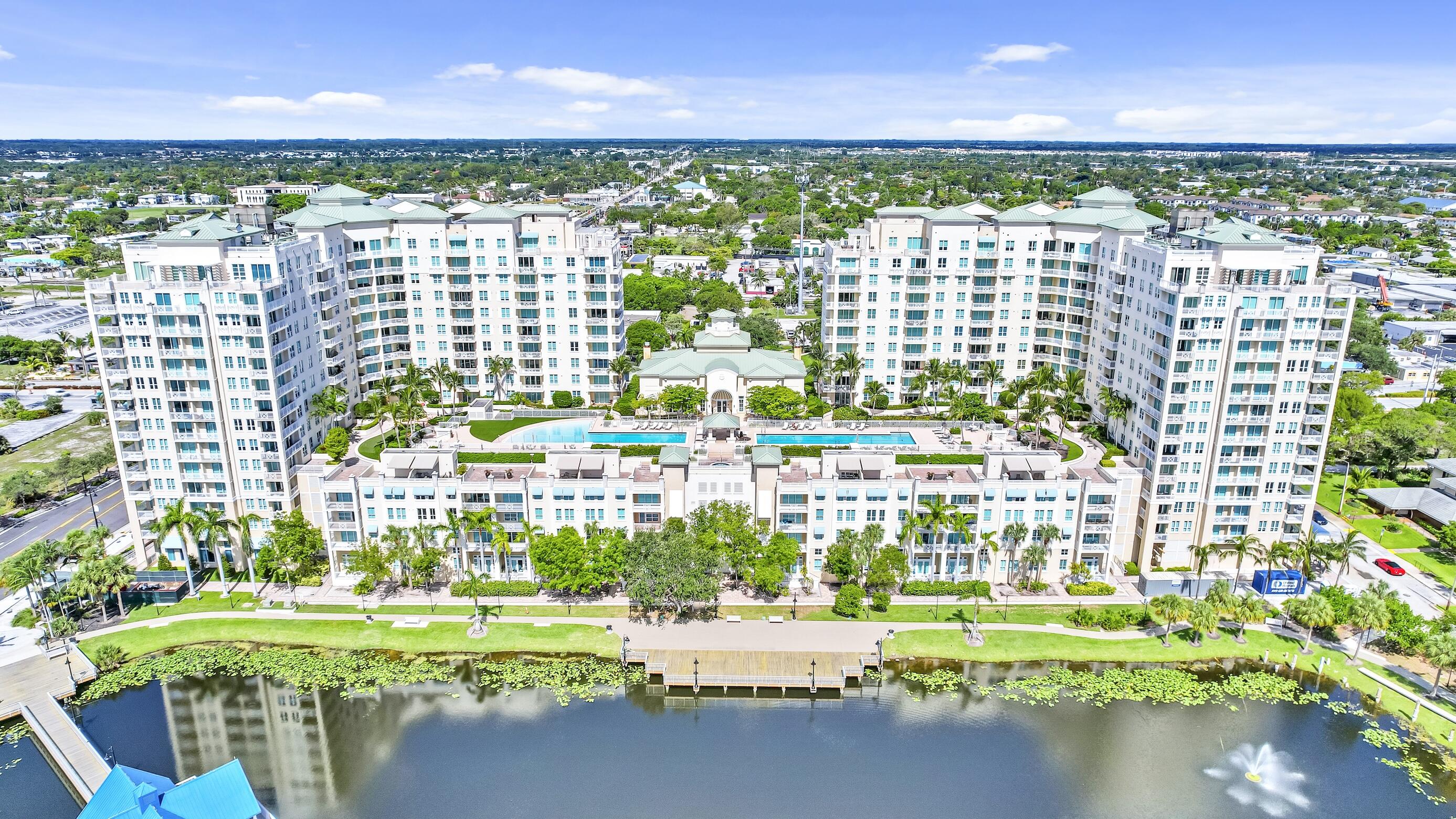 350 N Federal Highway 1208