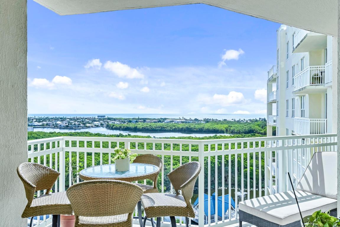 CASA COSTA CONDO - Residential