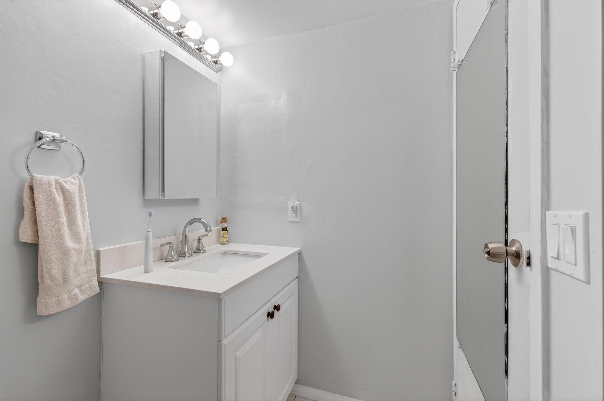 KINGS POINT SEVILLE CONDO - Residential