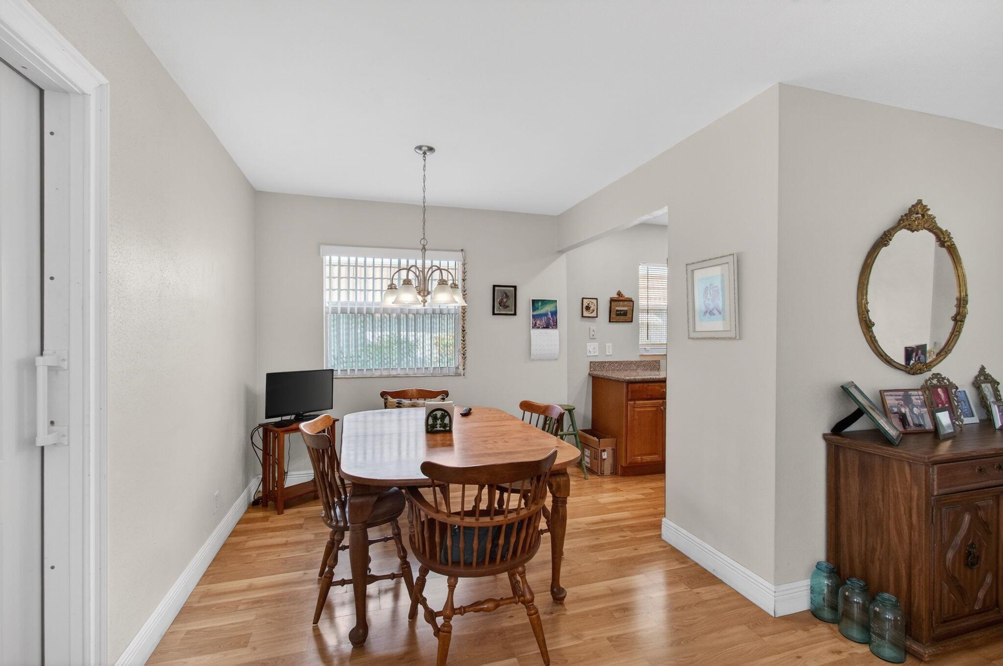 KINGS POINT SEVILLE CONDO - Residential