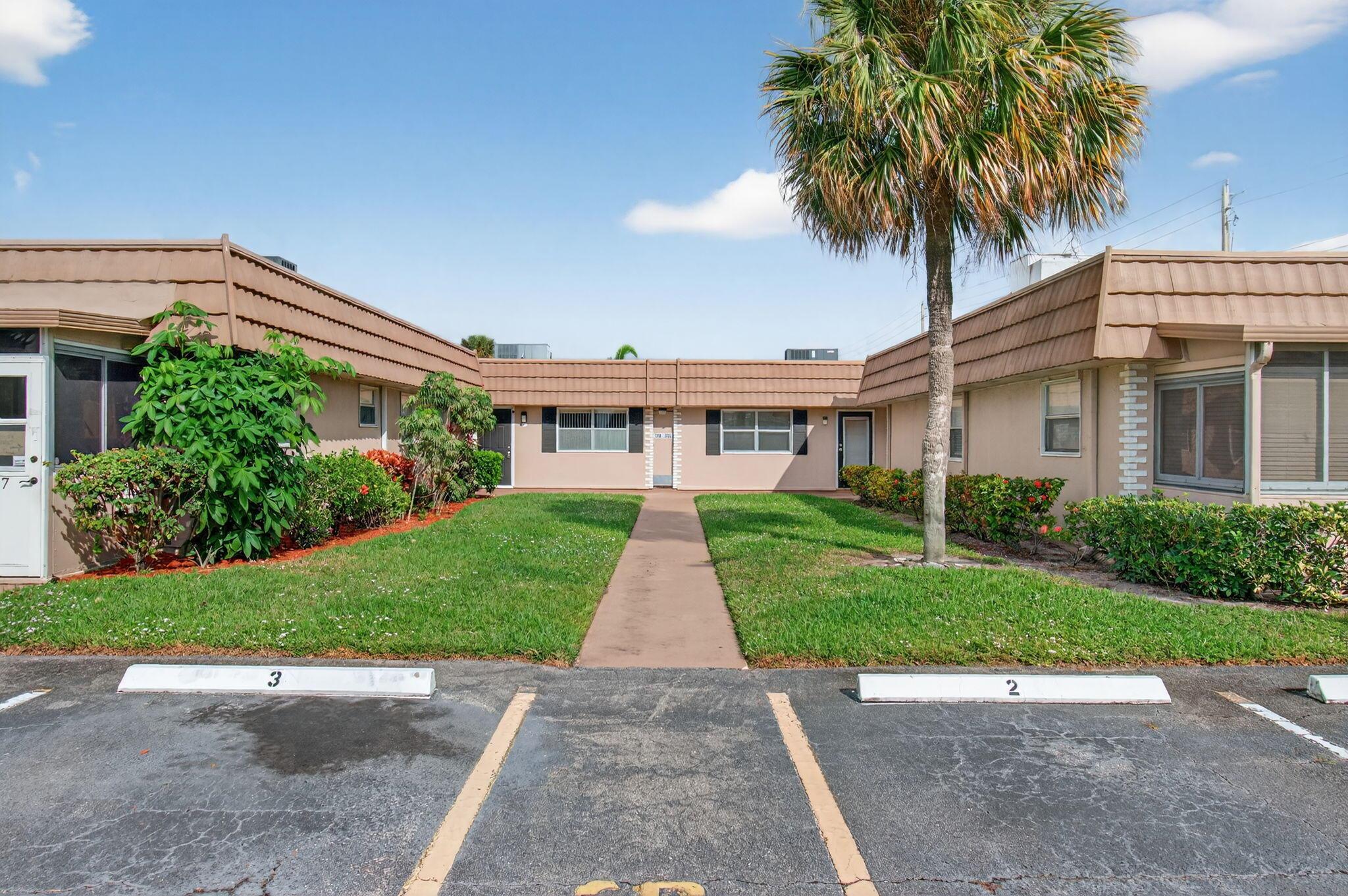 KINGS POINT SEVILLE CONDO - Residential