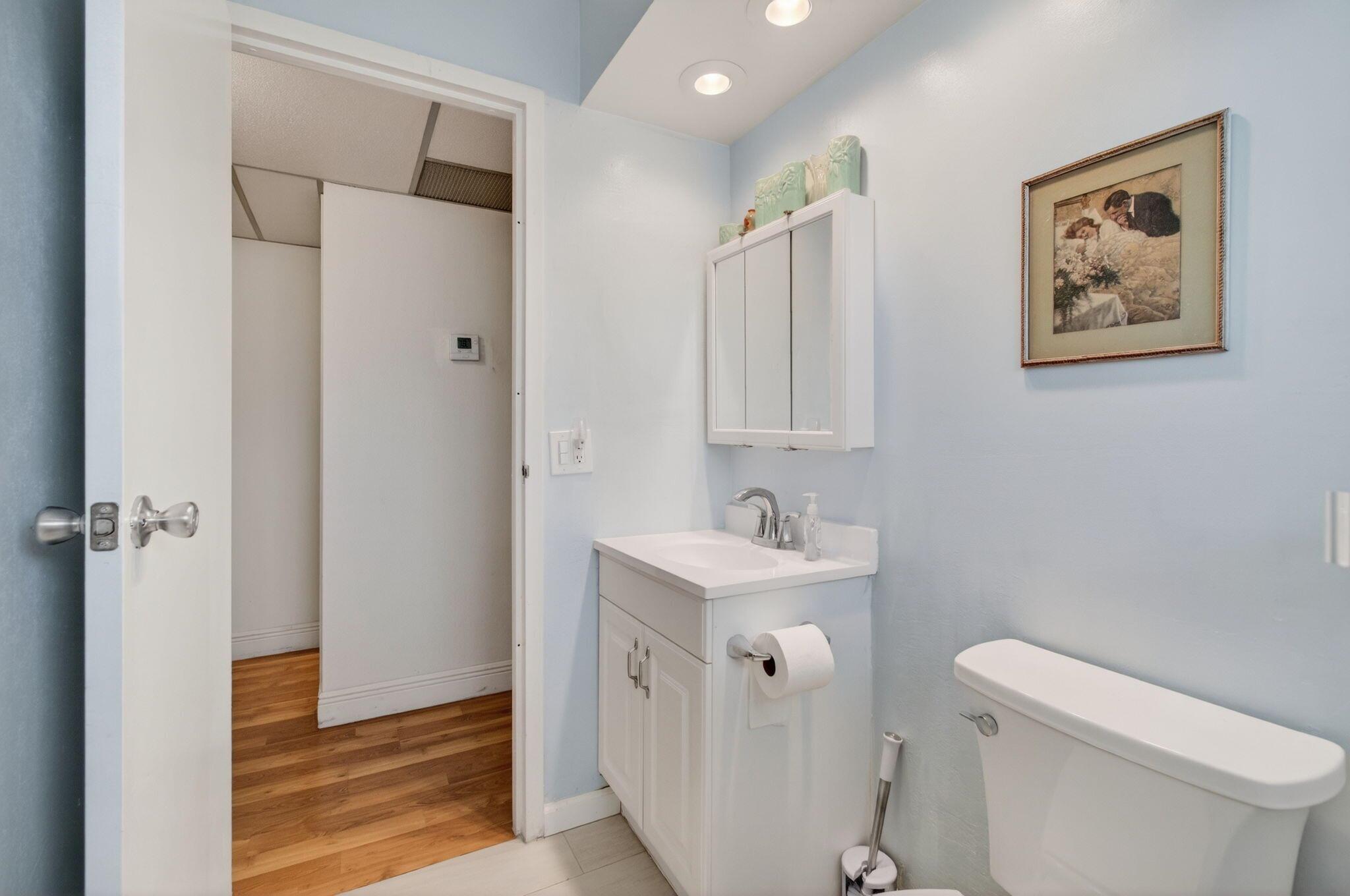 KINGS POINT SEVILLE CONDO - Residential