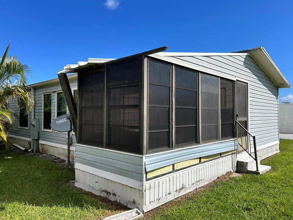 Photo of 18 Arboles Del Norte, Fort Pierce, FL 34951 (MLS # R11135218)