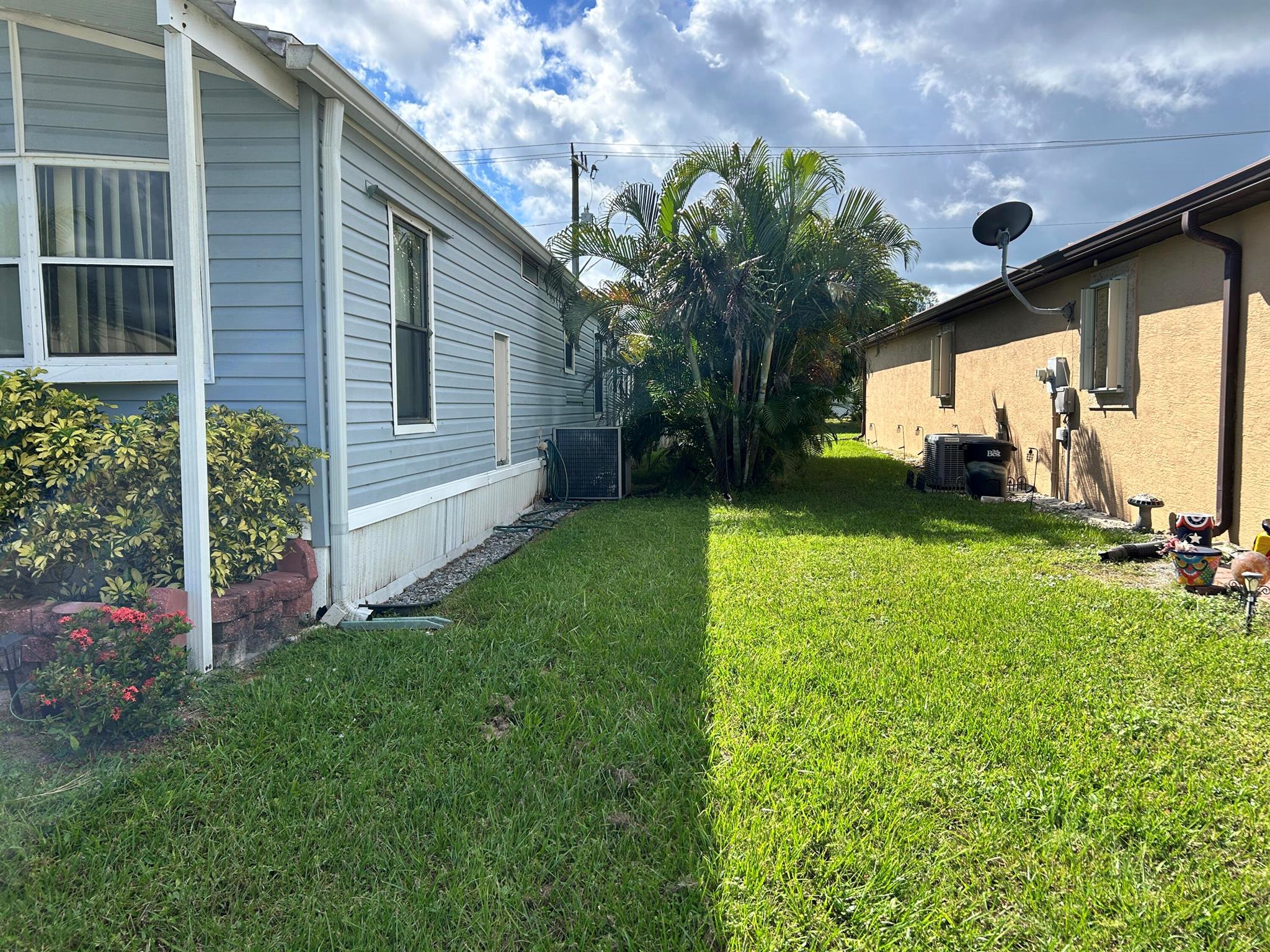 Spanish Lakes Country Clu - Residential