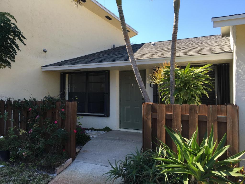 JUPITER LAKES VILLAS CONDO I AND II - Residential Lease