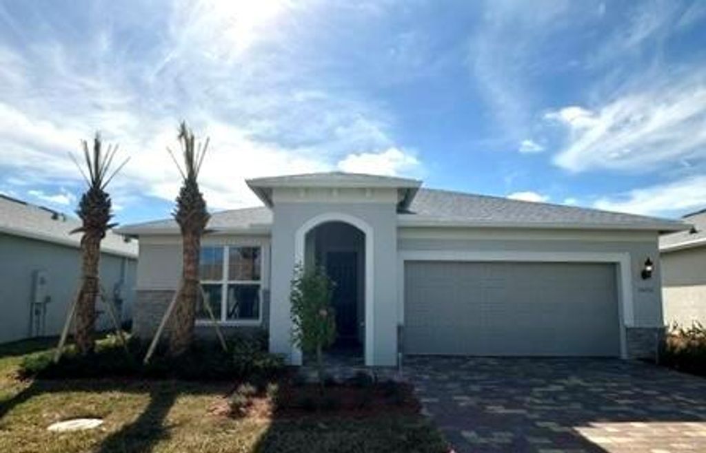 Photo of 10251 SW Captiva Drive, Port Saint Lucie, FL 34987 (MLS # R11007974)
