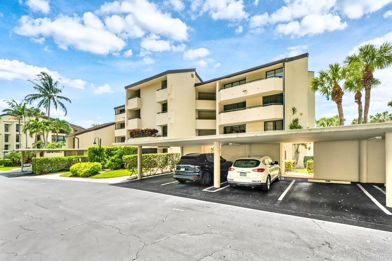 OLD PORT COVE HARBOR VILL - Residential