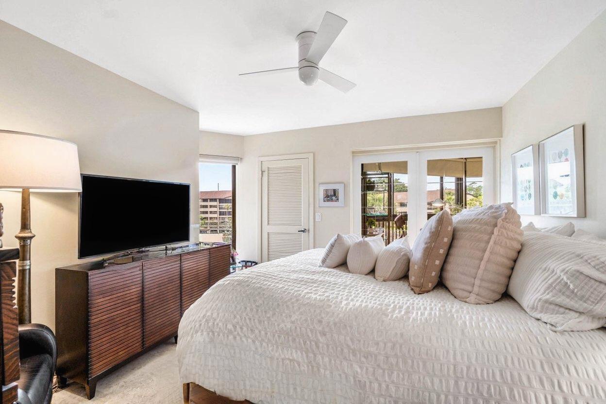 OLD PORT COVE HARBOR VILL - Residential