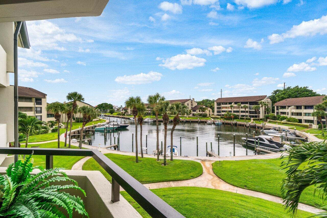 OLD PORT COVE HARBOR VILL - Residential