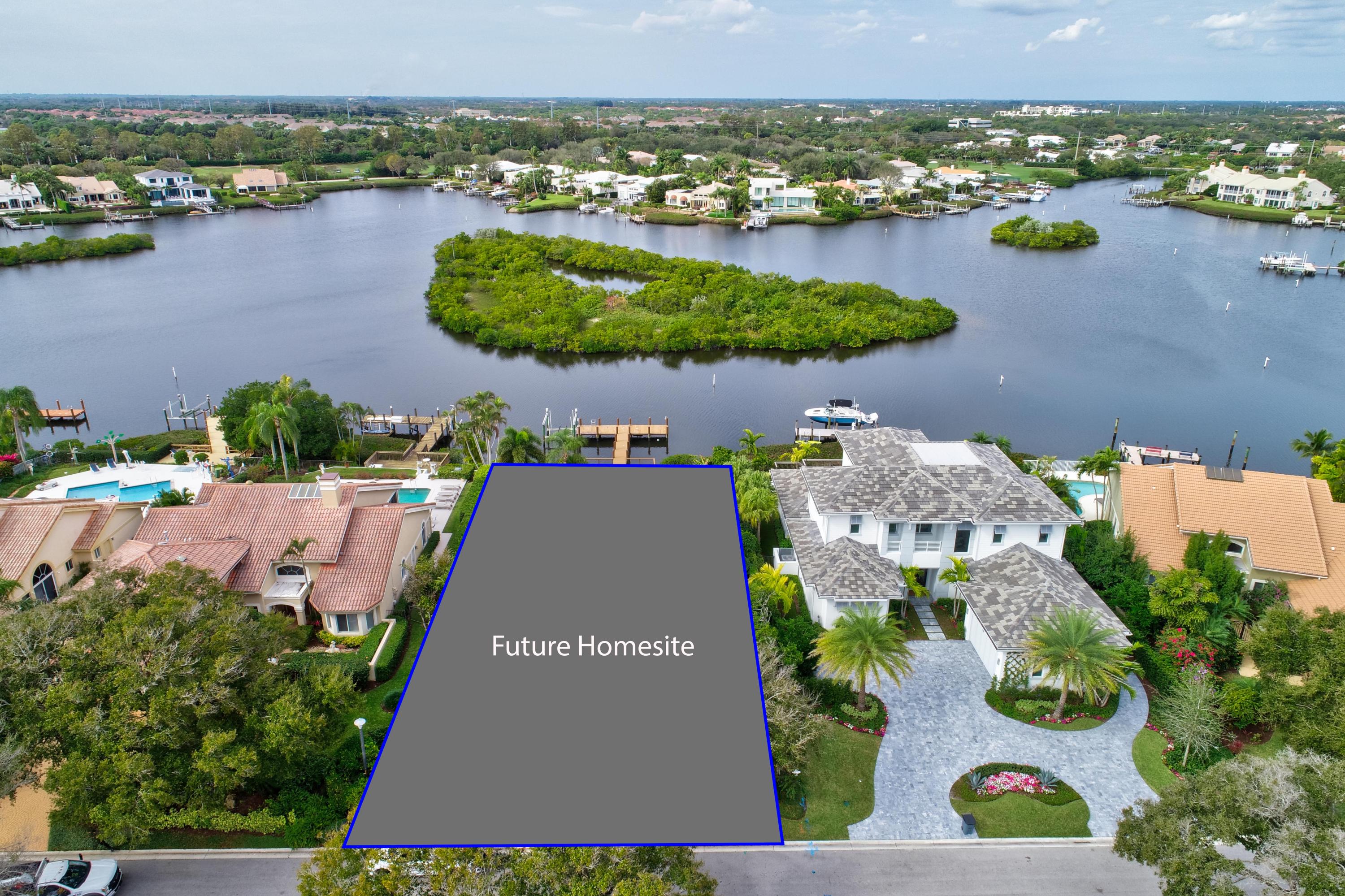 ADMIRALS COVE - Residential