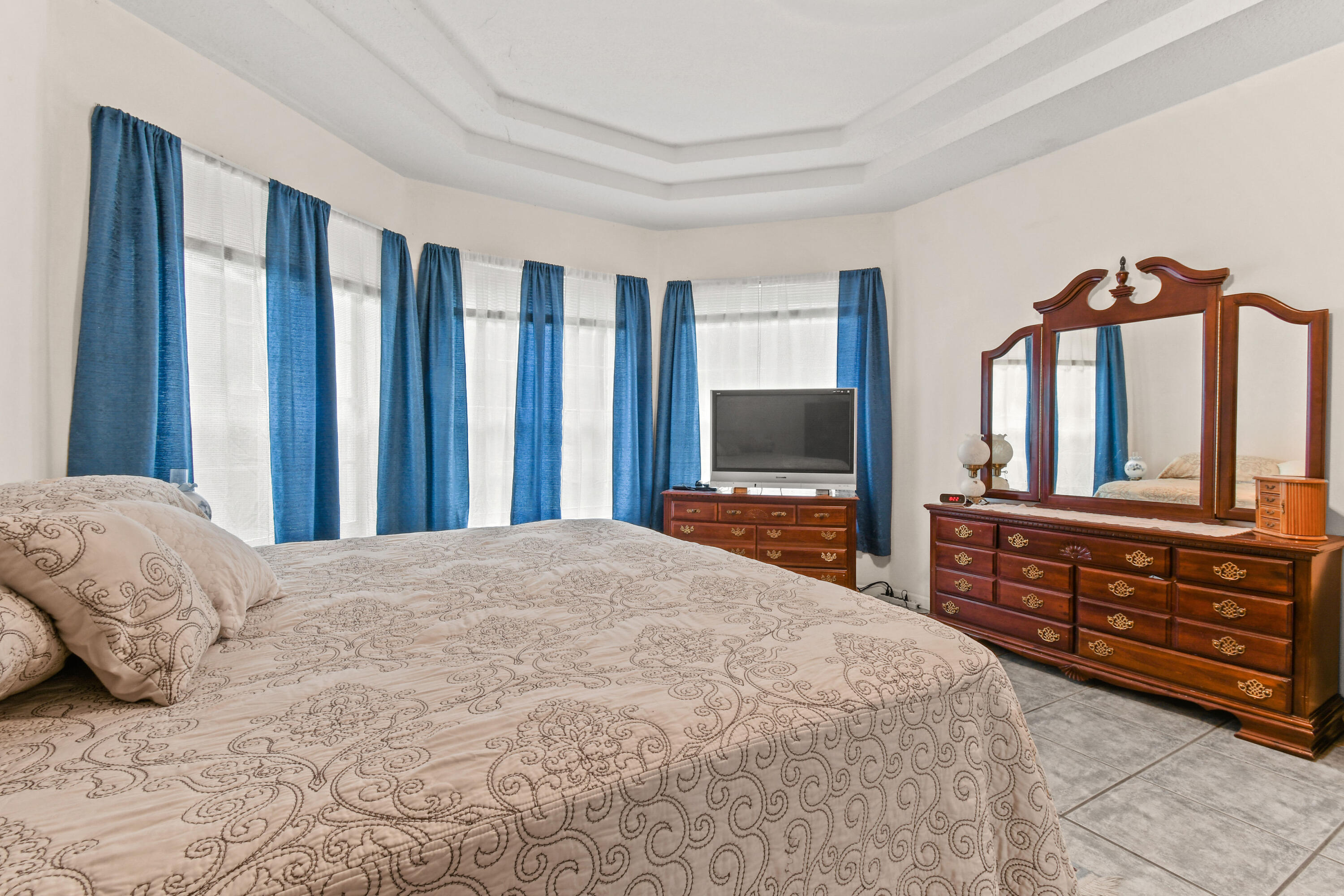 METES AND BOUNDS - Residential