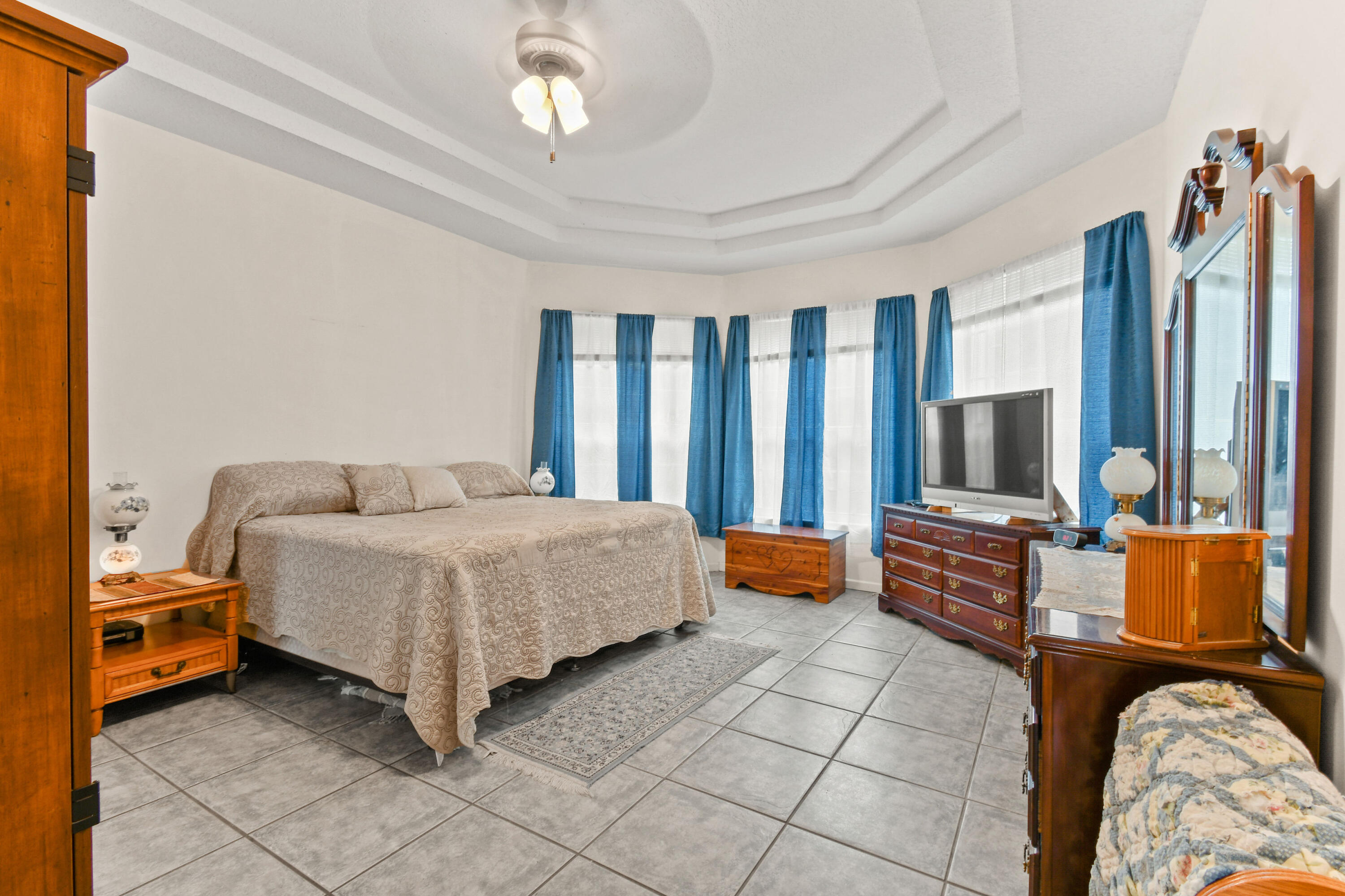 METES AND BOUNDS - Residential