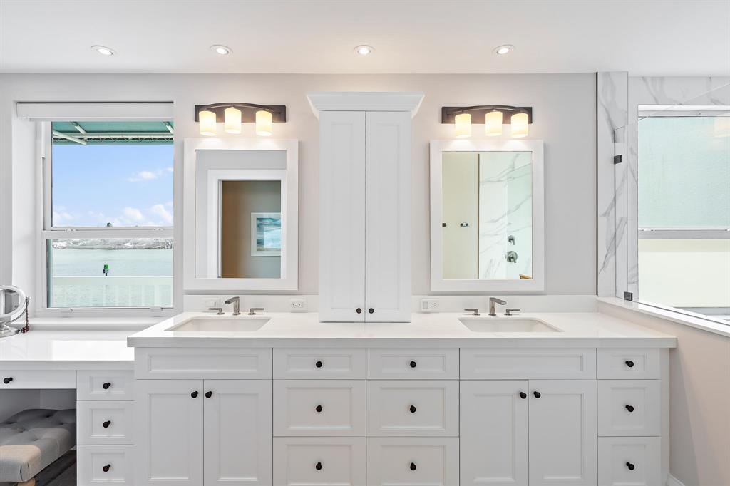 LYKE'S LANDING - Residential